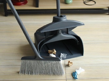  Windproof dustpan plastic broom set leakproof garbage shovel broom hospital hotel	